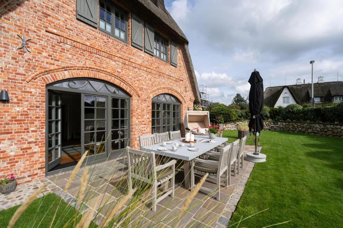 Ferienhaus Hengist Mit Eigener Sauna, 600 Meter Vom Weststrand, Wenningstedt, Sylt