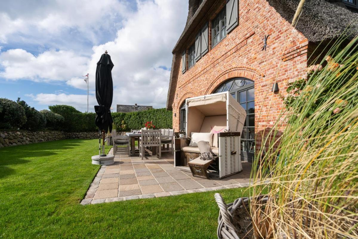 Ferienhaus Hengist Mit Eigener Sauna, 600 Meter Vom Weststrand, Wenningstedt, Sylt *