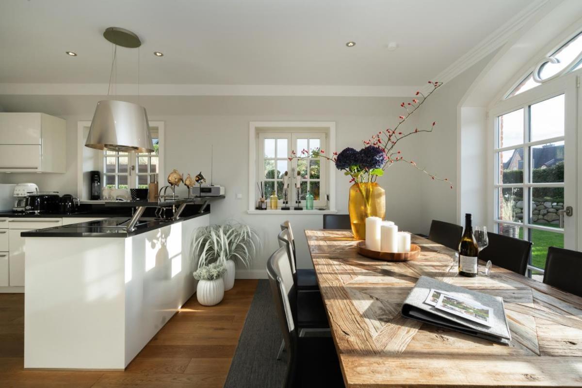 Ferienhaus Hengist Mit Eigener Sauna, 600 Meter Vom Weststrand, Wenningstedt, Sylt Wenningstedt-Braderup